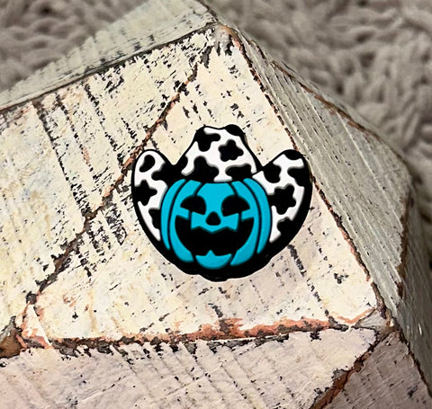 Turquoise Pumpkin With Cow Print Cowboy Hay Silicone Focal Bead